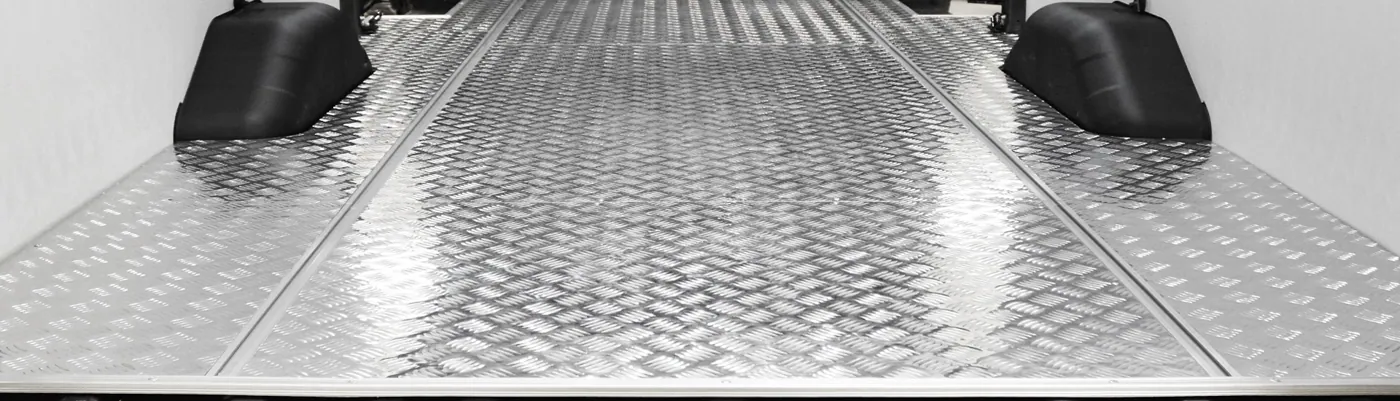 Van flooring & liners: when everything clicks