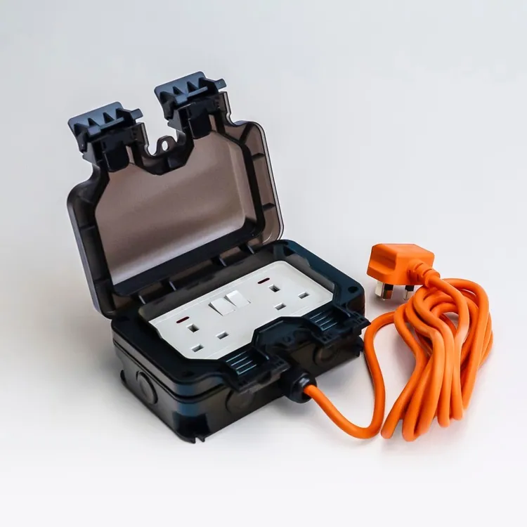 Dual Power Socket IP66 UK plug, 3m orange cable